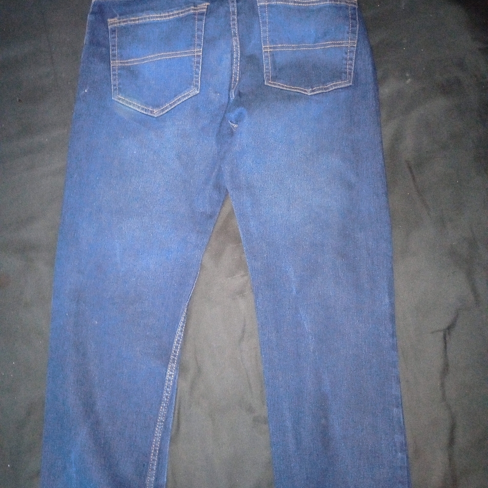 Jeans - Picture 8 of 11